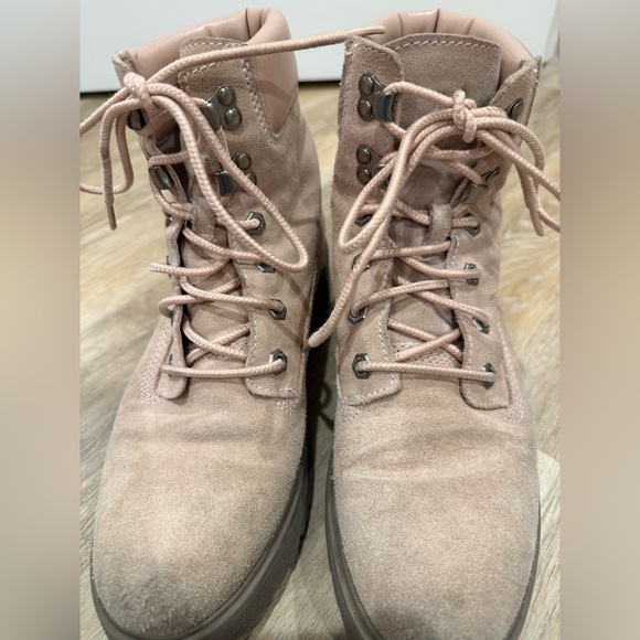 Pink Timberland Lace Up Boots - Picture 9 of 9